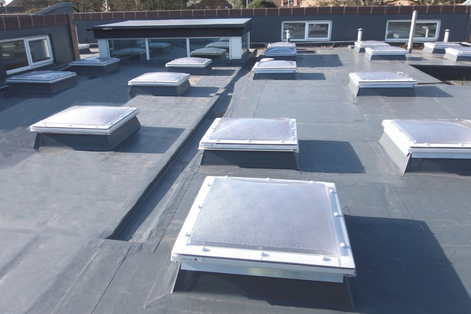 fixed-dome-rooflight-450-x-450-mm